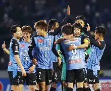 川崎前锋在比赛中控制局面,毫无悬念的球员 川崎前锋在比赛中控制局面,毫无悬念的球员